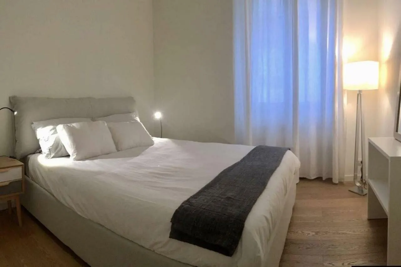 Joivy 1Br Apt In Isola With Stunning View To Bosco Verticale Milano